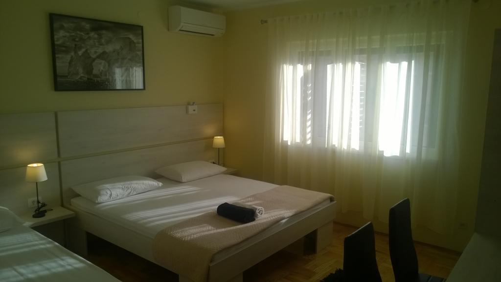 Rooms & Apartments Blue Beach Водице Номер фото